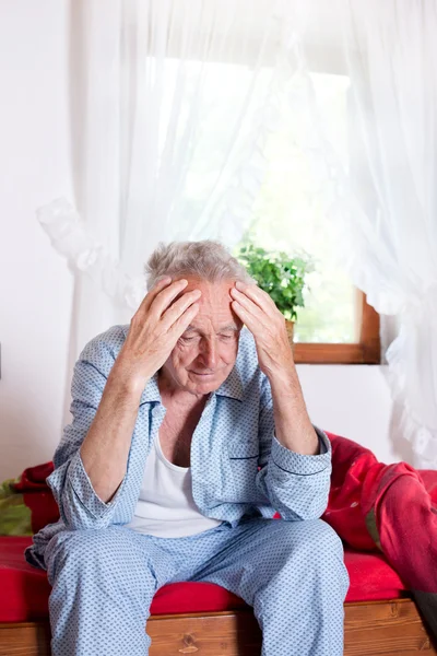 Dolor de cabeza matutino — Foto de Stock