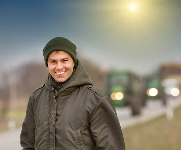 Agricultor sorridente — Fotografia de Stock