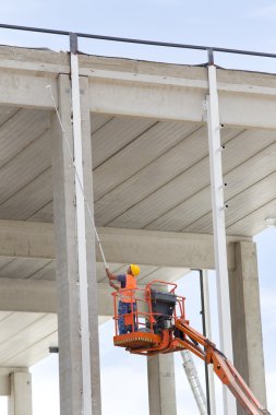 Alt yükseklik metal profilleri boyama