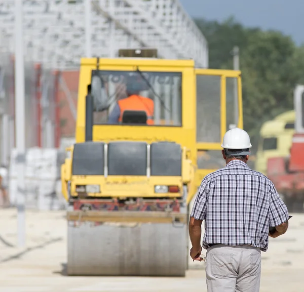 Superviseur sur le chantier — Photo