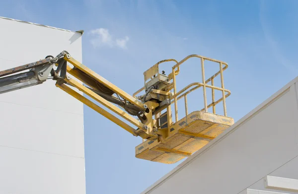 Plataforma elevador de construção — Fotografia de Stock