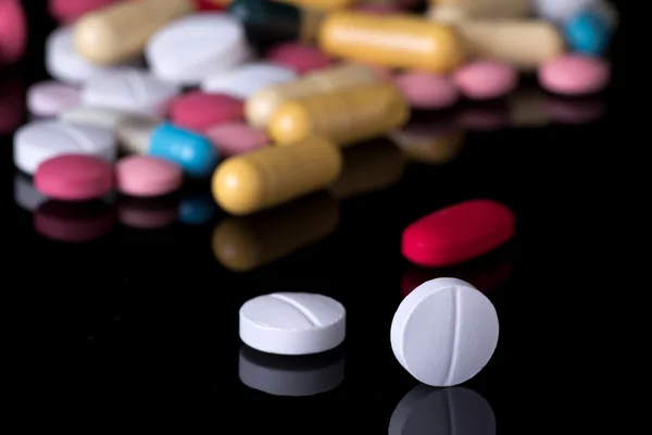 Pills on pile — Stock Photo, Image