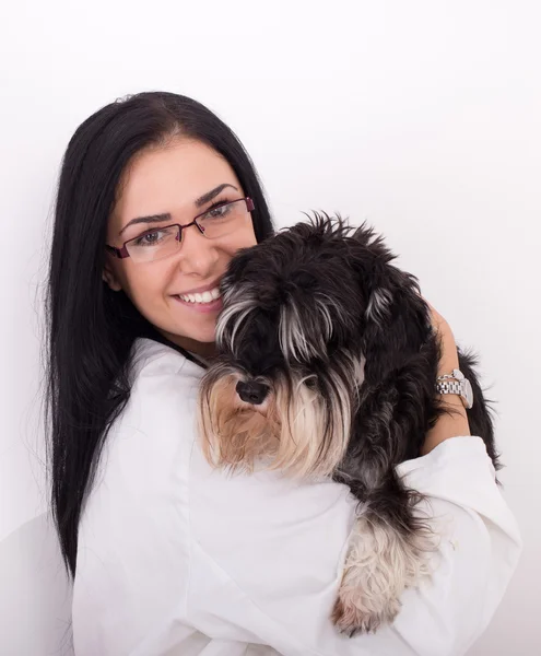 Tierarzt mit Hund — Stockfoto