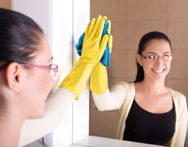 banyo ayna temizliği