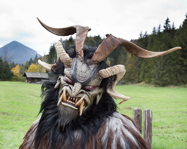 Alpine traditional Krampus mask — Stock Photo, Image