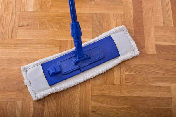 Parquet cleaning equipment — Stock Photo, Image