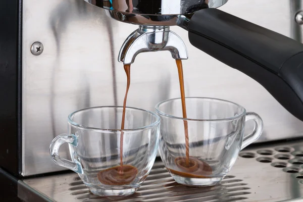 Espressozubereitung — Stockfoto