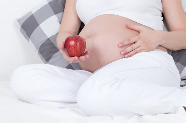 Estilo de vida durante a gravidez — Fotografia de Stock