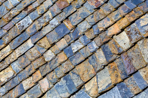 Telhado Feito Pedras Cortadas Para Cobertura Telhados Áreas Rurais — Fotografia de Stock