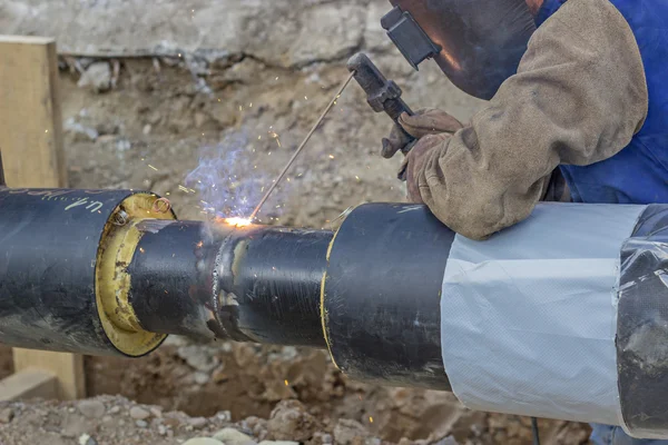 Pipe is tack welded — Stock Photo, Image