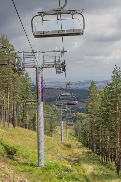 Skilift op op de top Berg 5 — Stockfoto
