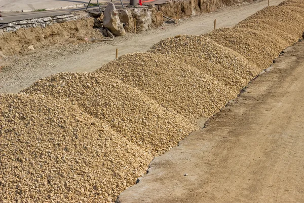 Establecer la base de piedra para la carretera 2 —  Fotos de Stock