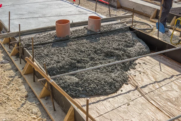 Cama de concreto para colocação de trilhas 2 — Fotografia de Stock