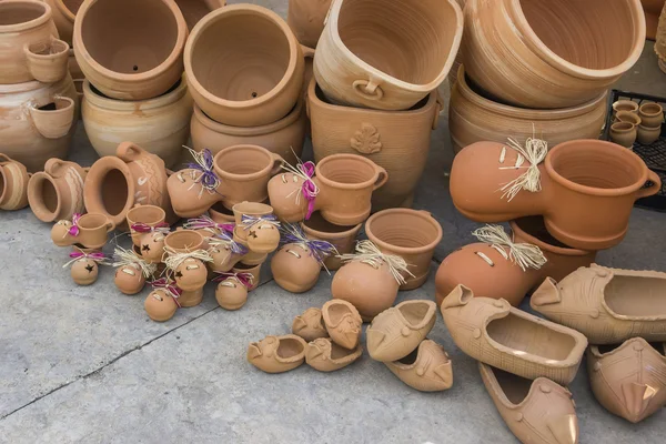 Different clay pots — Stock Photo, Image