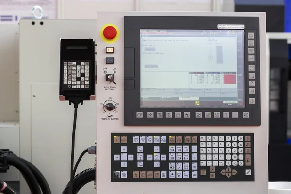 Panel sterowania maszyny cnc — Zdjęcie stockowe