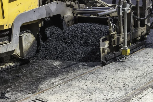 Ashphalt paving machine — Stock Photo, Image