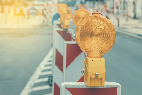 Segnali di avvertimento per i lavori in corso — Foto Stock