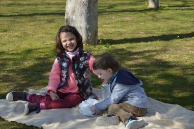 Komik bahar pikniği