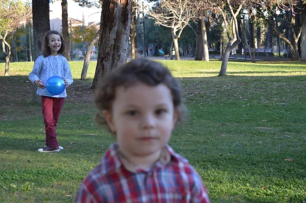 Sister and brother in the park 9 — Stock Photo, Image