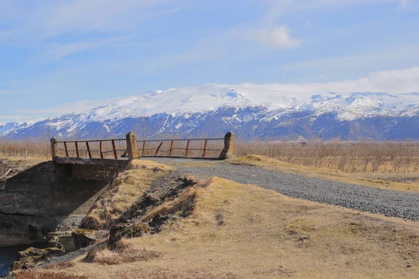 Porsmerkurvegur, Hvolsvallur, İzlanda; Nisan. 15, 2017. İzlanda 'da 11 günlük bir 4x4 gezisinin fotoğrafları. İkinci gün. Reykjavik 'ten Vik Myrdal' a.