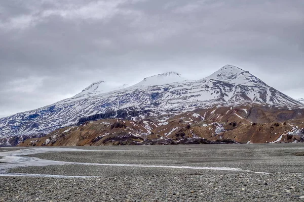 アイスランドのレイキャヴィーク4月 2017年4月14日 アイスランドを11日間の4 4往復の写真 4日目 ホフンからレヤルフィヨルルまで — ストック写真