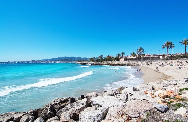 Palma beach and blue water — Stock Photo, Image