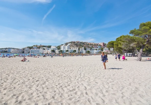 Santa Ponsa Strand mit weichem weißen Sand — Stockfoto