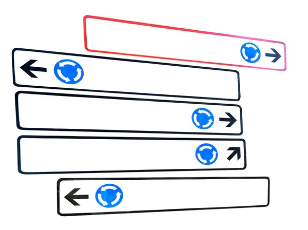 様々 な方向に矢印の付いたラウンド アバウト交差点の道路標識 — ストック写真