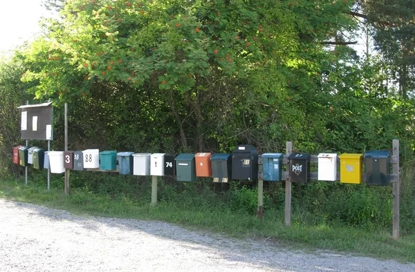 Caixas de correio em uma linha — Fotografia de Stock