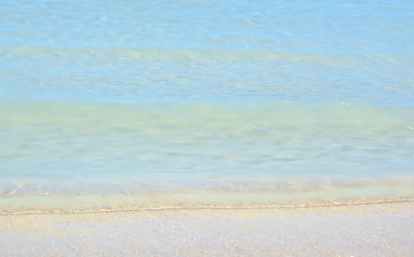 Strand kleuren in zand beige en zachte blauwe turkoois voor Mallorcaanse achtergrond — Stockfoto