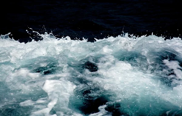 Azure and white boat wake seafoam — Stock Photo, Image