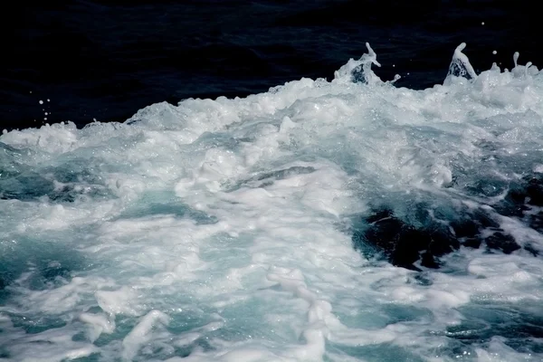 Azure and white boat wake seafoam — Stock Photo, Image