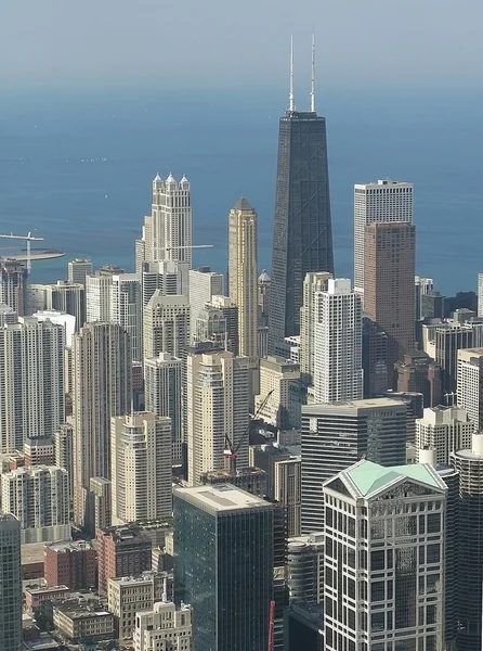 Chicago paisaje urbano con el lago Michigan y paisajes rascacielos — Foto de Stock