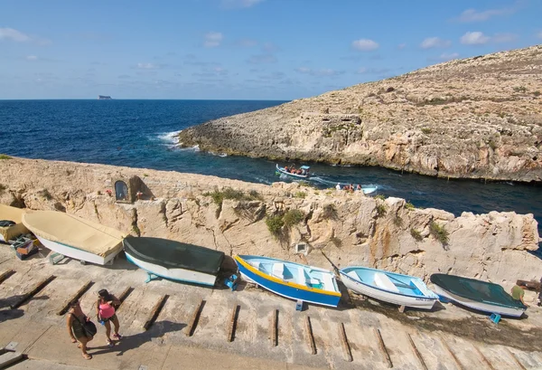 Blue Grotto boats downhill — Stock Photo, Image