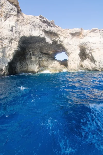 Comino grotten — Stockfoto