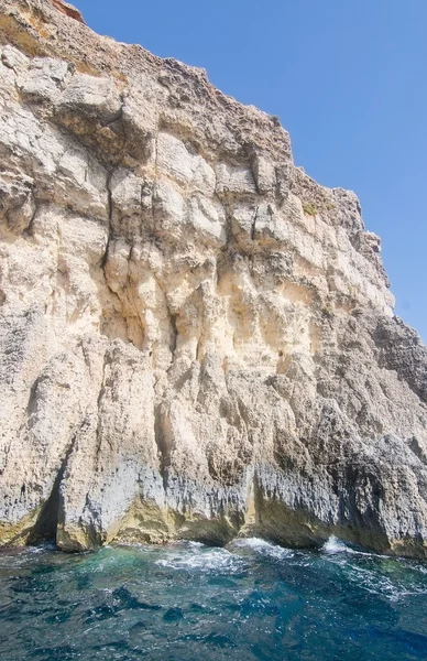 Comino'daki mağaralar — Stok fotoğraf