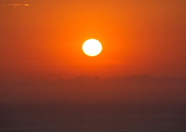 Red sunset into the Mediterranean — Stock Photo, Image