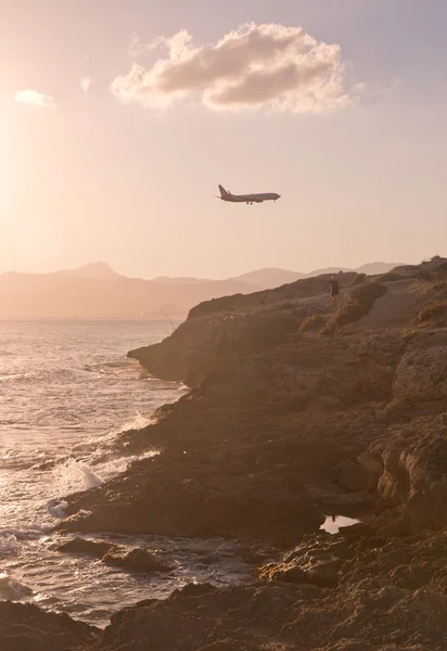 Air Berlin jetliner desciende a Palma de Mallorca — Foto de Stock