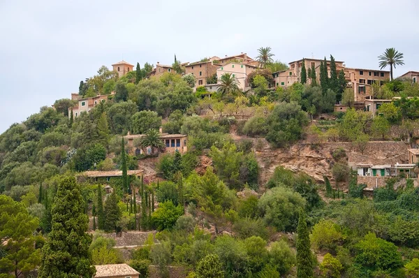 Lush hills near Deia — Stock Photo, Image