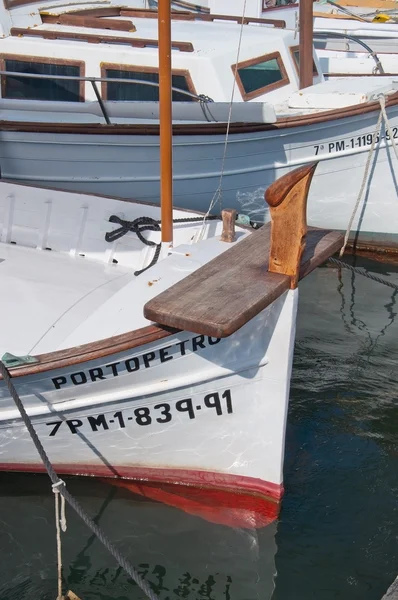 Pequeno barco tradicional llaut — Fotografia de Stock