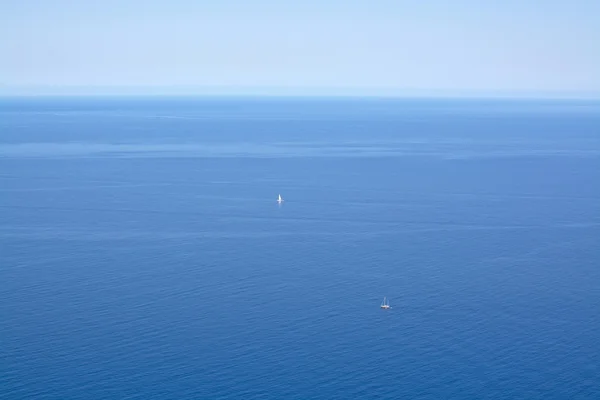 Blue seascape with Mediterranean yacht — Stock Photo, Image