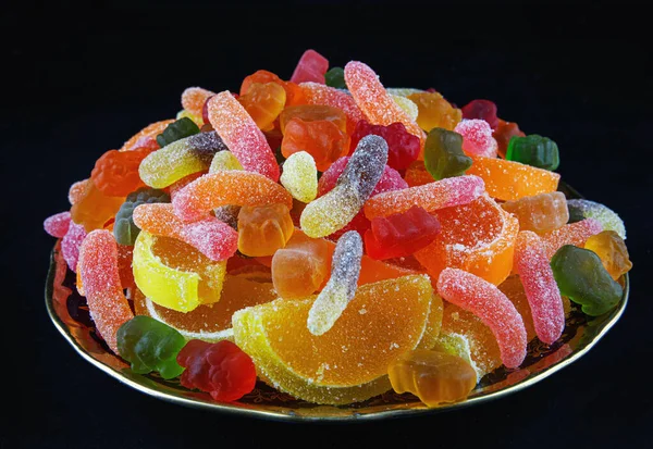 Ein Voller Teller Voller Bunter Marmelade Bonbons Eine Ansicht Von — Stockfoto