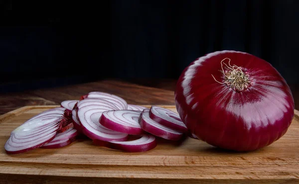 Whole Bulb Chopped Red Salad Onions Wooden Background — Stok fotoğraf