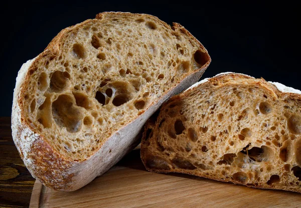 切碎面包特写 艺术面包 面团面包 — 图库照片