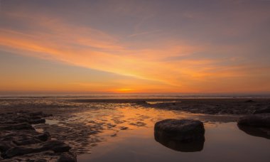 Kış günbatımı Plajı'nda