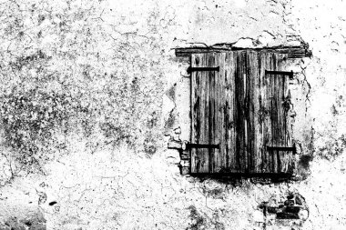 İtalya, Vicenza 'da eski bir ahşap pencere.