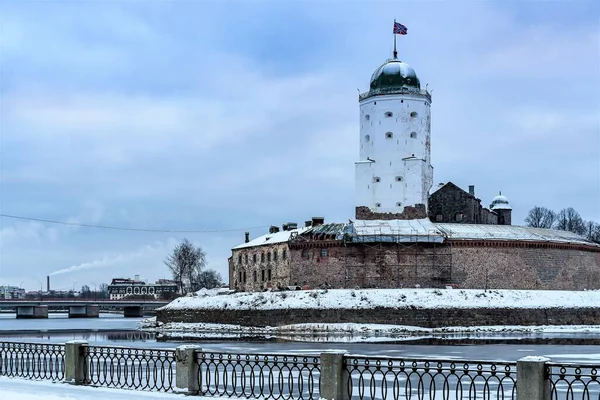 Rusia Vyborg Enero 2021 Castillo Vyborg Sobre Fondo Del Cielo —  Fotos de Stock