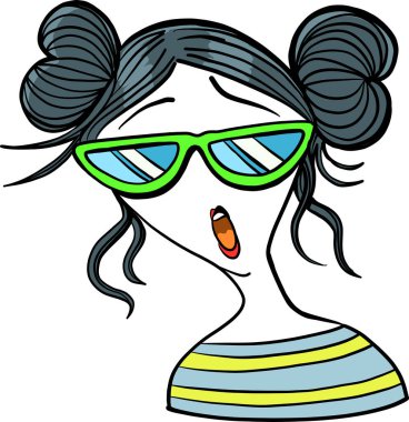 Müzikal bir şarkı söyleyen ve yüksek sesle söyleyen kız.