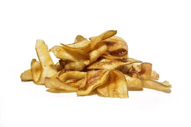 Beyaz zemin üzerinde kavrulmuş muz ve kırpma yolu..