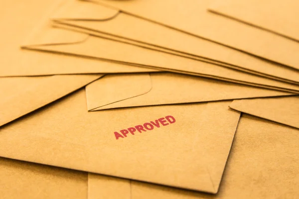 Approved sign on envelope — Stock Photo, Image